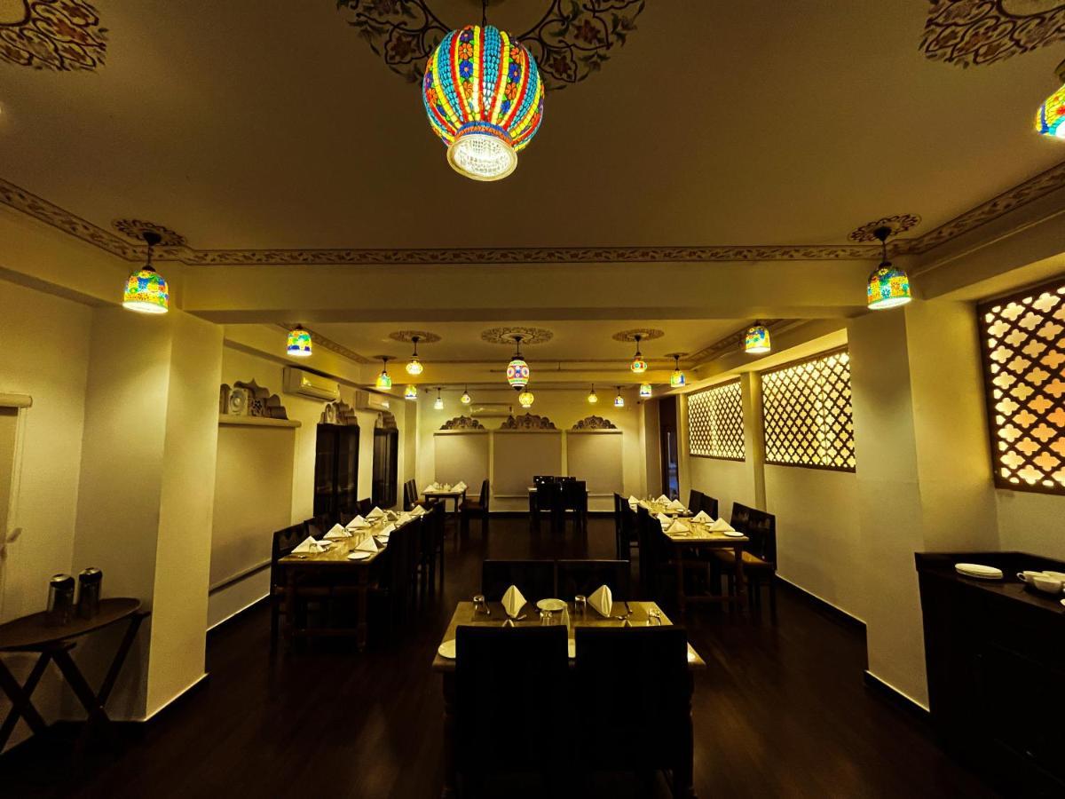 Hotel Amayra Джайпур Екстериор снимка